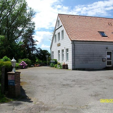 Gaestehaus Hemmerdeich-Alte Schule Oldenswort Exterior foto
